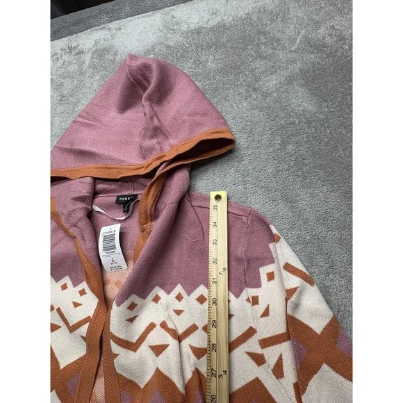 Torrid Sweater Womens 3X 22-24 Hooded Anorak Aztec Cardigan NWT Pockets - Picture 2 of 5